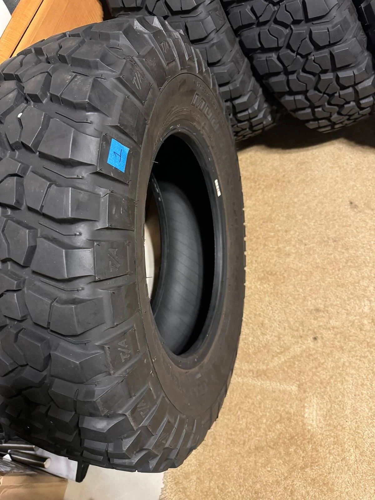 Jeep Gladiator For Sale:  Full set of 5 BFG KM2 MTs Tire_1