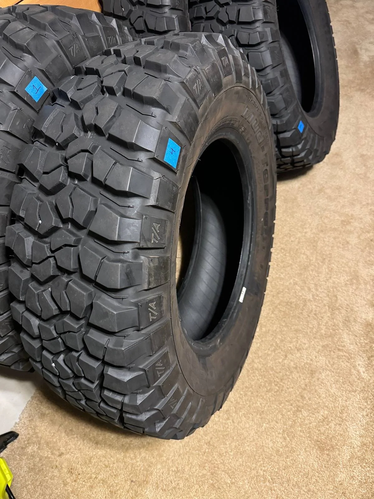 Jeep Gladiator For Sale:  Full set of 5 BFG KM2 MTs Tire_4