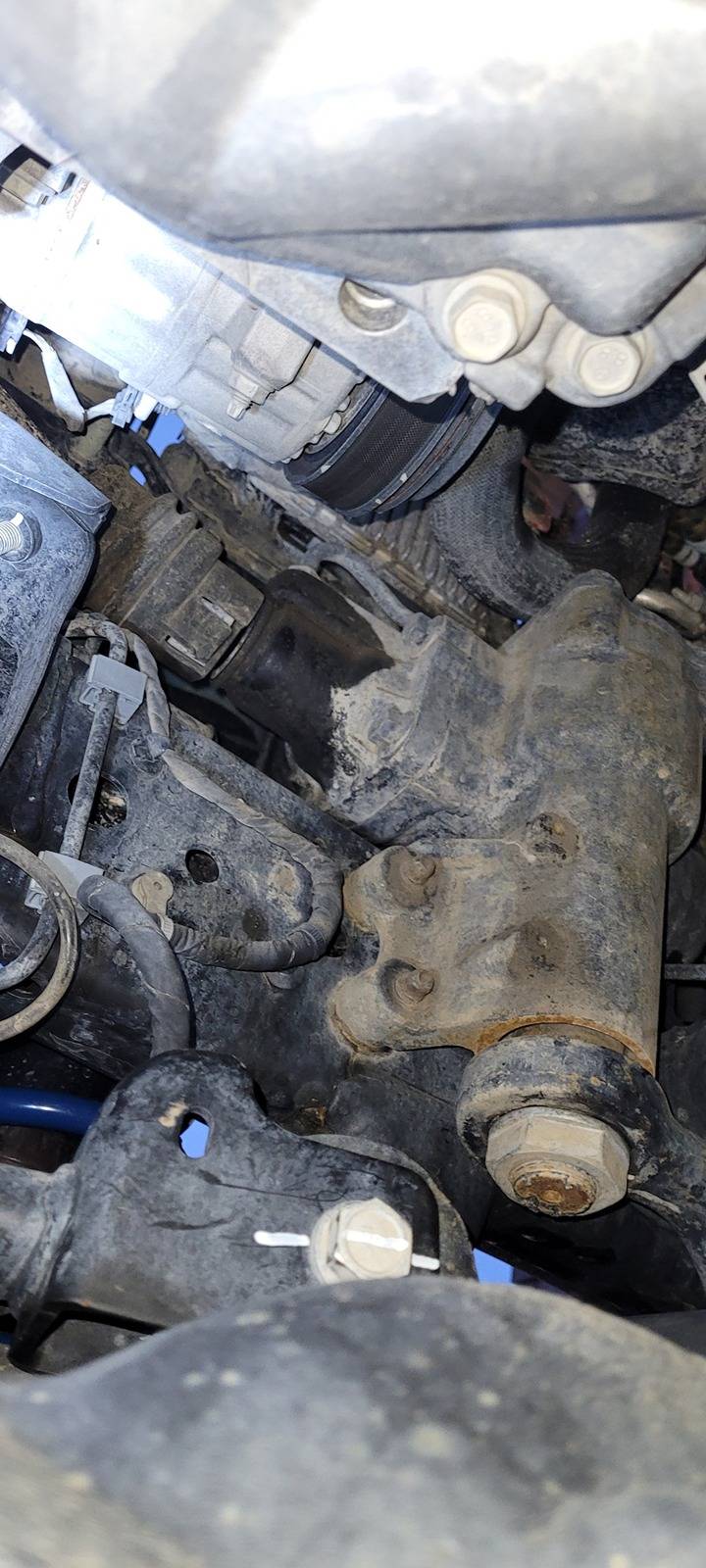 Jeep Gladiator TSB steering gear seal leak SteeringColumnShaftLeak