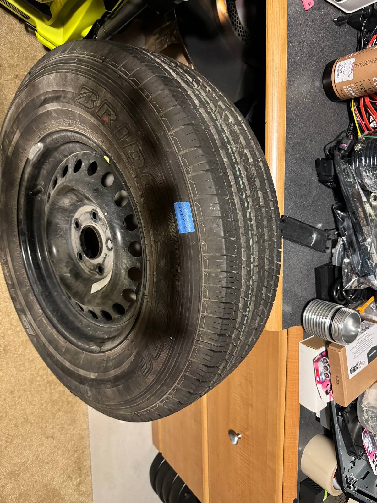 Jeep Gladiator For Sale:  Full set of Overland 4 Tires and wheel set w/TPMS and Spare Tire/Wheel Spare