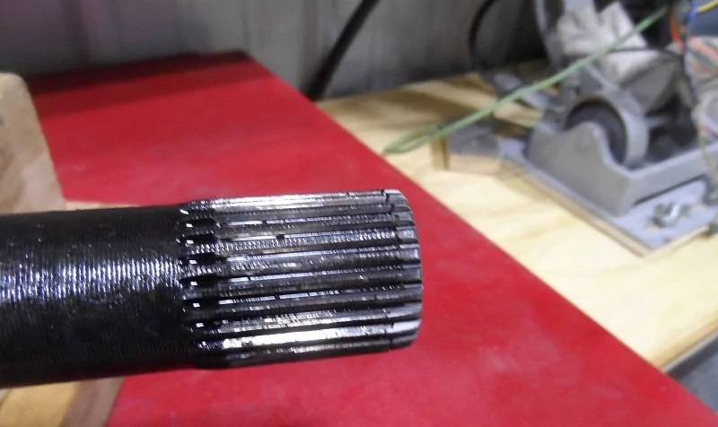 Jeep Gladiator 28,000 mile Rear Diff Fluid Change sx4-axle-broke_3666