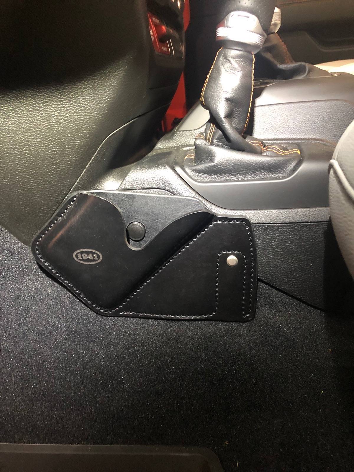 Jeep Gladiator Gibson Leatherworks JT Leather Items IMG_9351