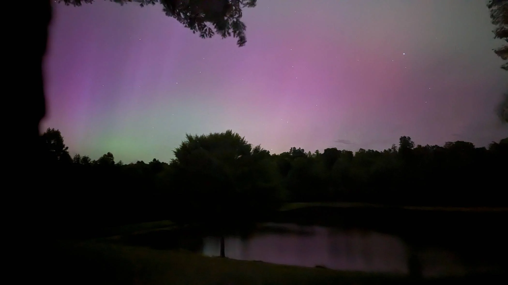 Jeep Gladiator Aurora Borealis 5-10-24. Post Yours PXL_20240511_021219875.NIGHT