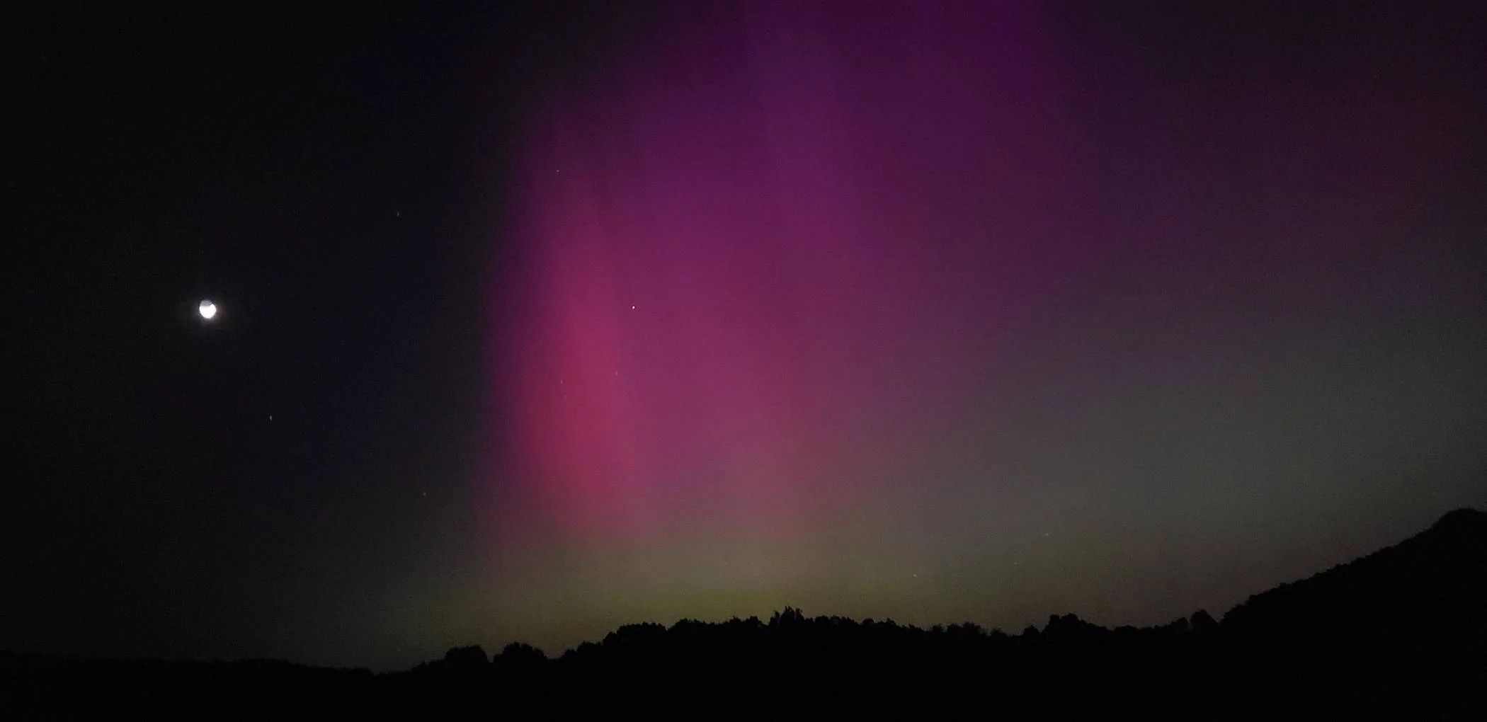 Jeep Gladiator Aurora Borealis 5-10-24. Post Yours 20240510_220653