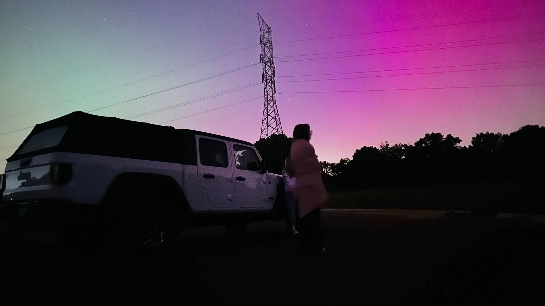 Jeep Gladiator Aurora Borealis 5-10-24. Post Yours IMG_6900