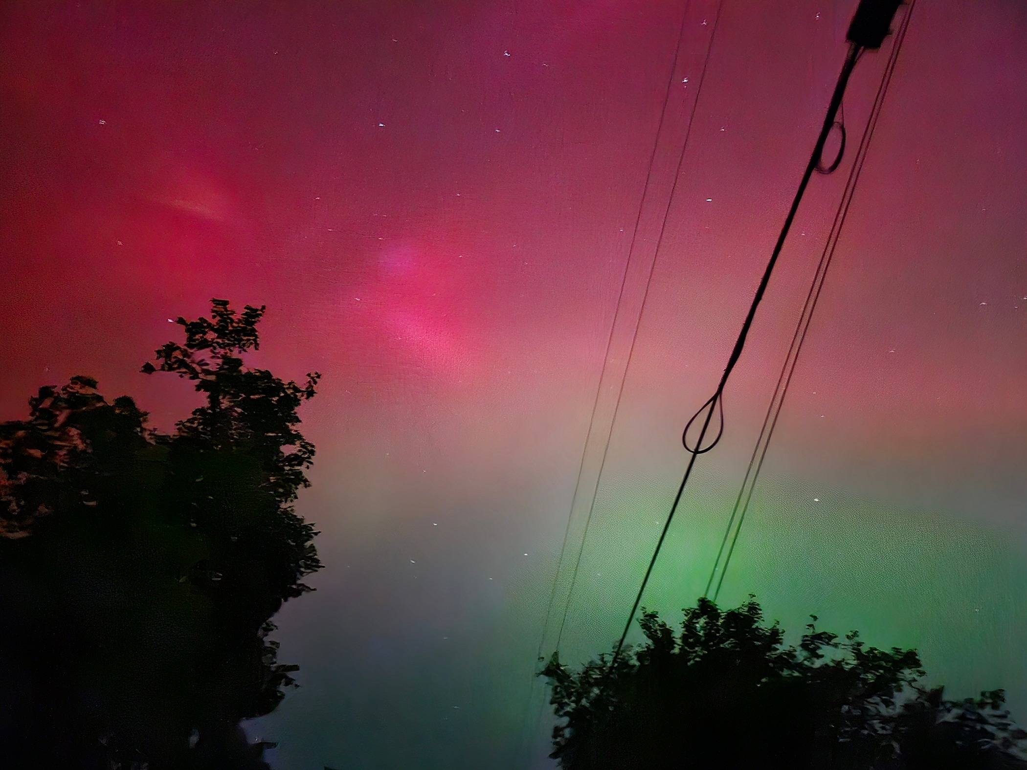 Jeep Gladiator Aurora Borealis 5-10-24. Post Yours 20240510_212611