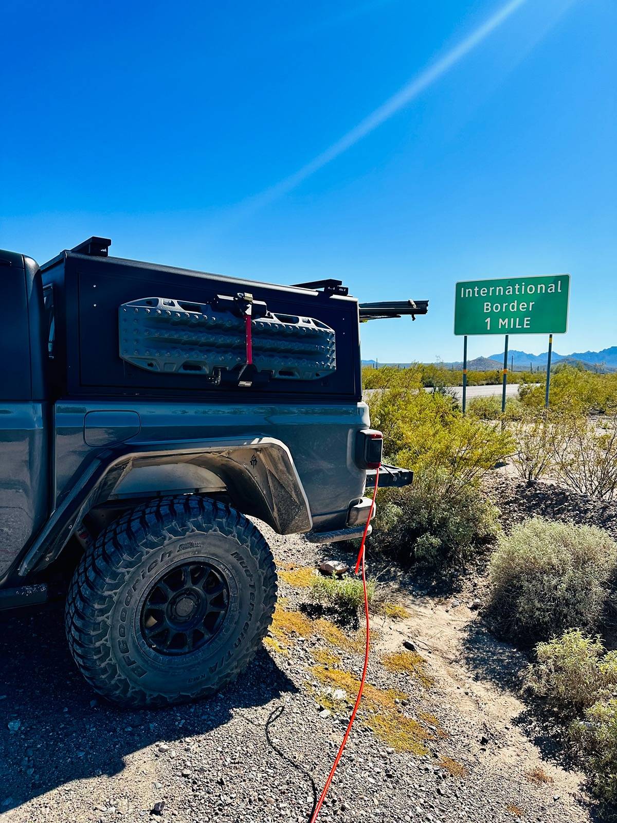 Jeep Gladiator ALU-CAB EXPLORER CANOPY w/ MODS !PRICE DROP! IMG_0815