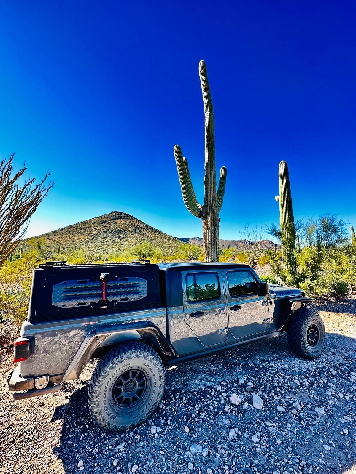 Jeep Gladiator ALU-CAB EXPLORER CANOPY w/ MODS !PRICE DROP! IMG_0772