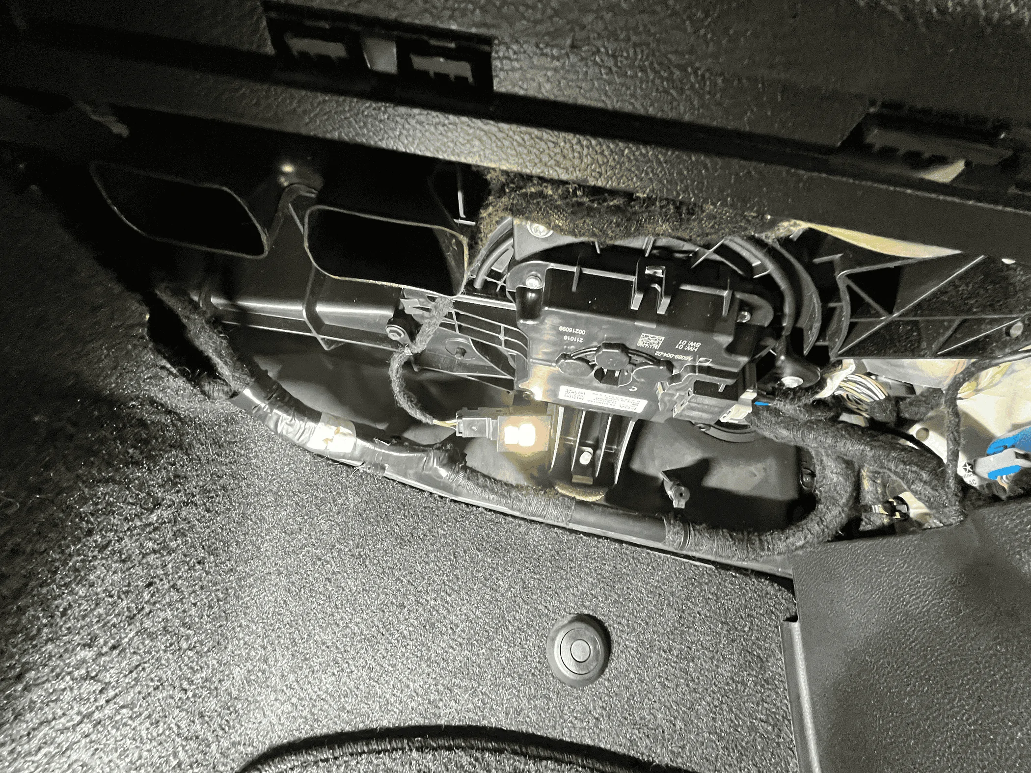 Jeep Gladiator looking for aux wires tempImaged0pKAm