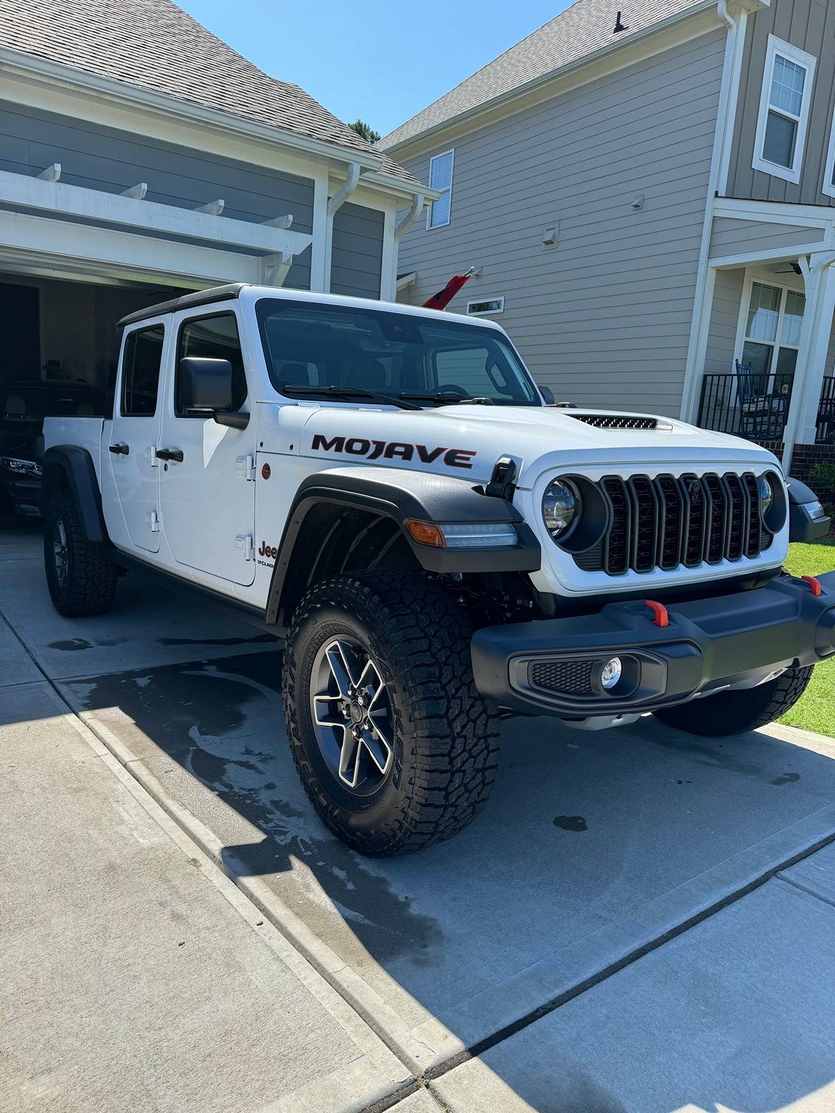 Jeep Gladiator BRIGHT WHITE Gladiator JT Club IMG_1802