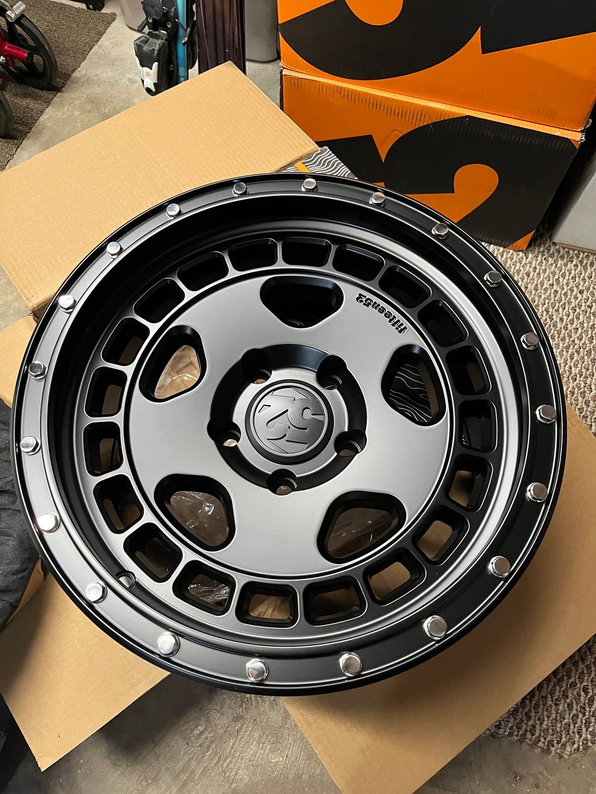 Jeep Gladiator (5) Fifteen52 Turbomac HD wheels in Black new in box IMG_1957