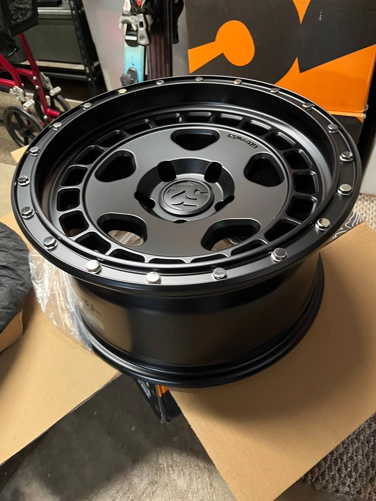 Jeep Gladiator (5) Fifteen52 Turbomac HD wheels in Black new in box IMG_1958