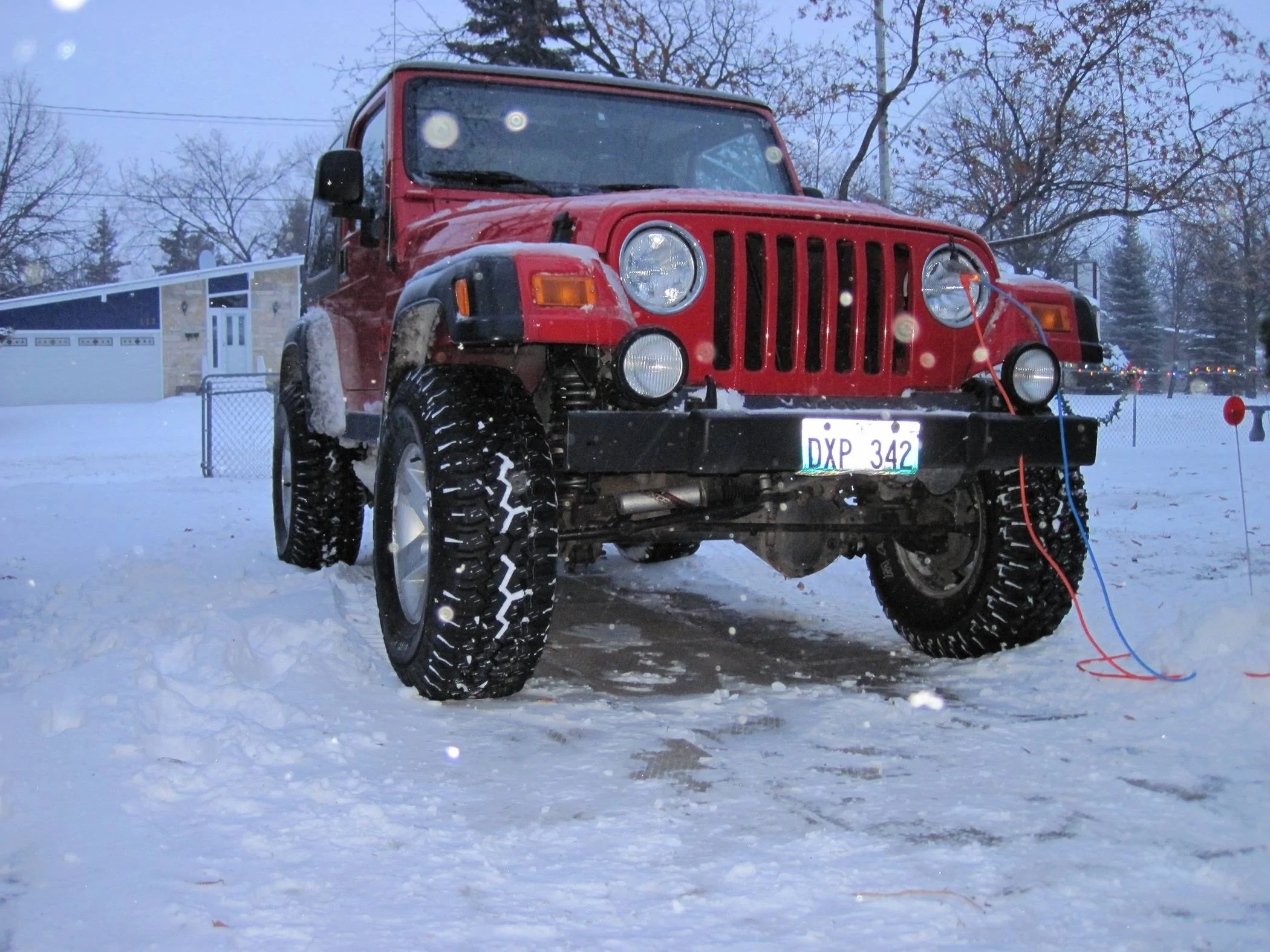 Jeep Gladiator Maxxis Razr AT $95 at Walmart IMG_0498