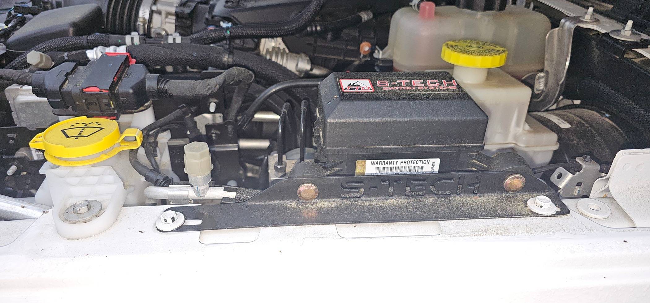 Jeep Gladiator Another wiring question..... Fuse/relay box.... 20240514_082247