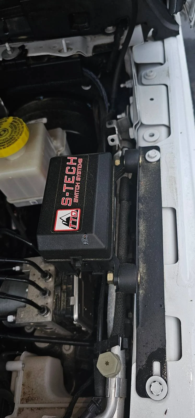 Jeep Gladiator Another wiring question..... Fuse/relay box.... 20240514_082235