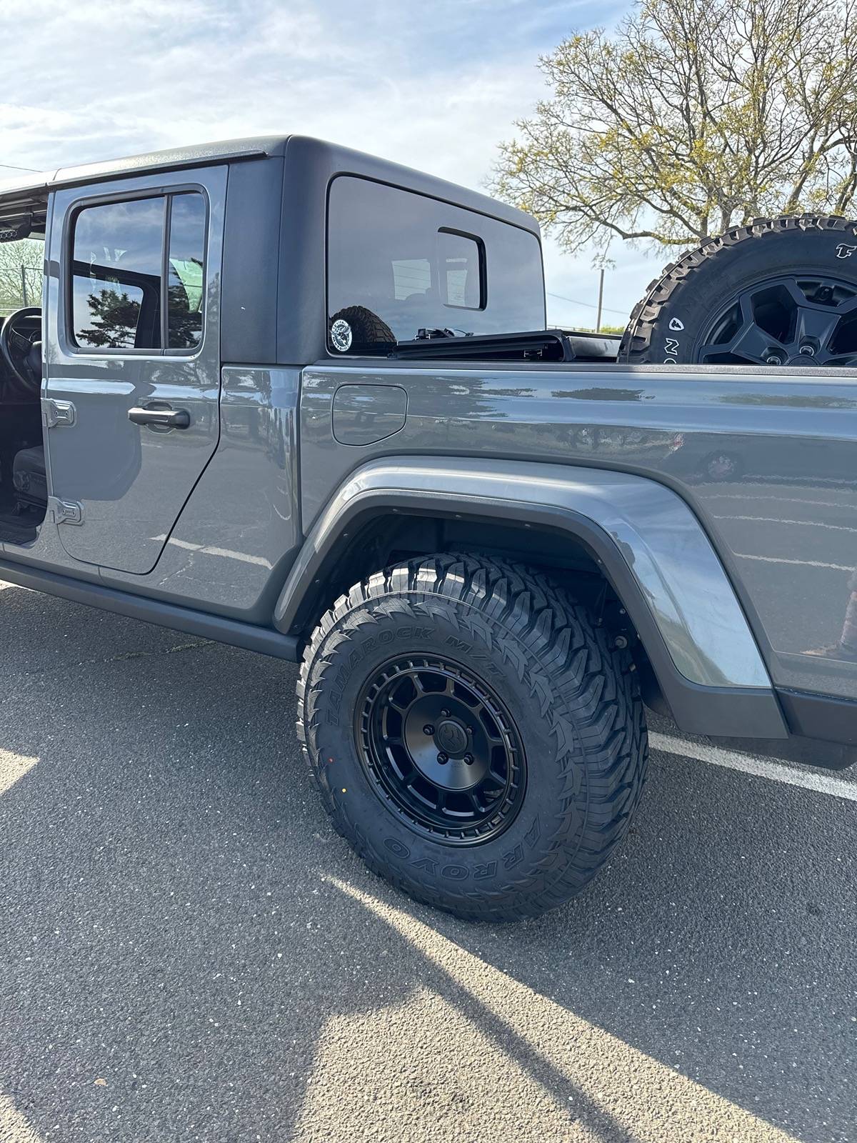 Jeep Gladiator Put on some new wheels. IMG_2825