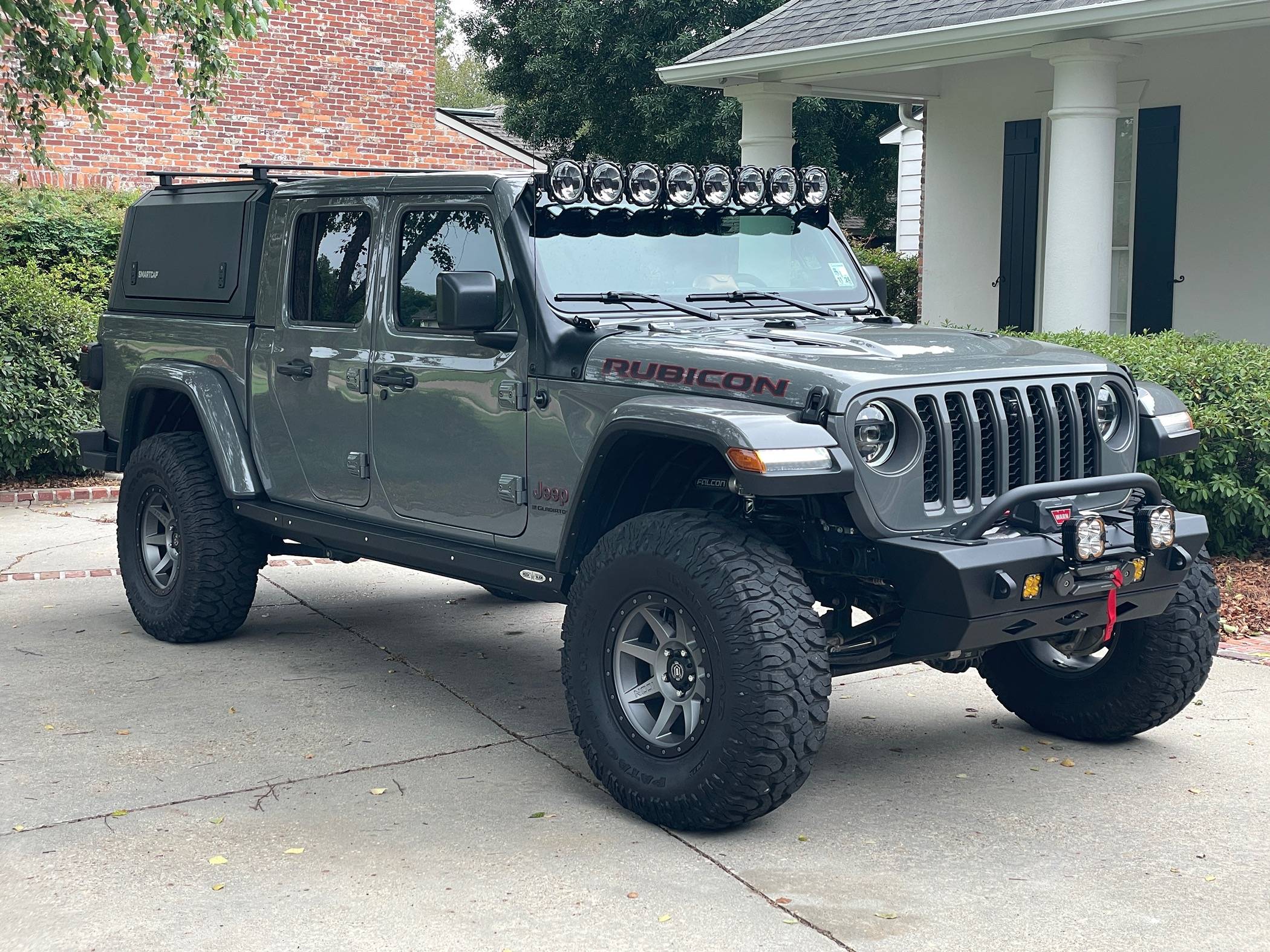 Jeep Gladiator KC Gravity Titan Light Bar Installed IMG_7721