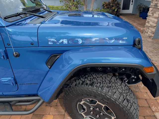 Jeep Gladiator HYDRO BLUE PEARL Gladiator JT Club IMG_7036 Medium