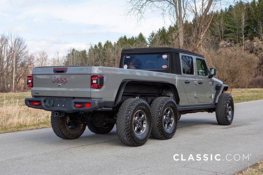 Jeep Gladiator Who wants a loooooooong bed….? IMG_1088