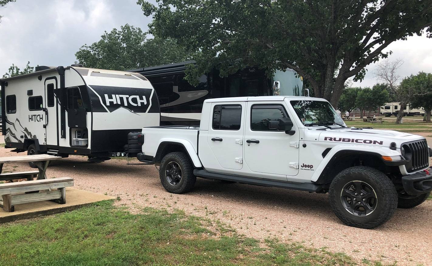 Jeep Gladiator BRIGHT WHITE Gladiator JT Club IMG_2444 (2).JPG