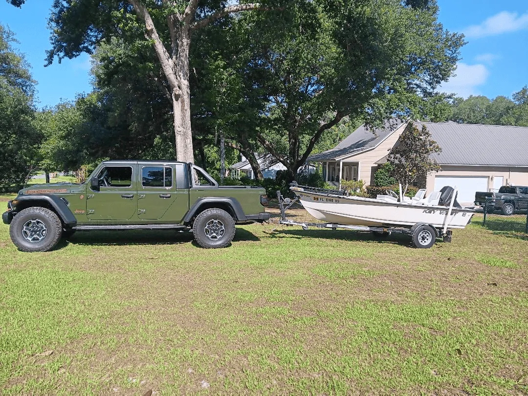 Jeep Gladiator So, what is everybody towing? 1715873505656-8y