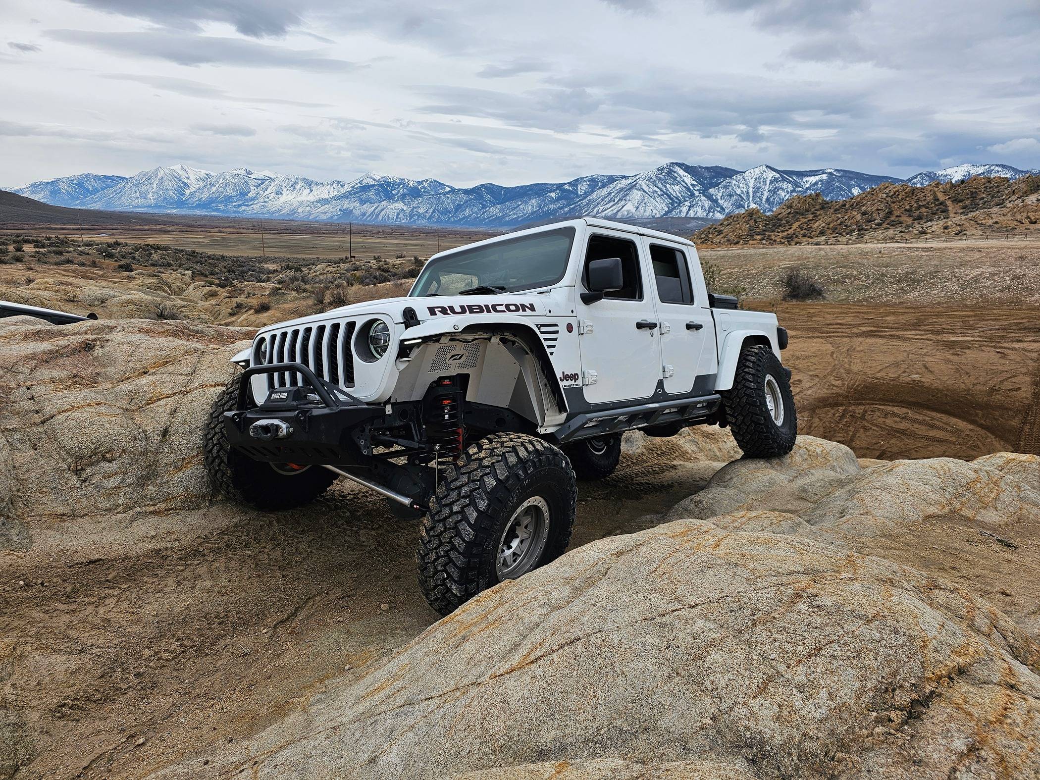 Jeep Gladiator JUNK YARD FORD 1 TON AXLE SWAP 1000019231