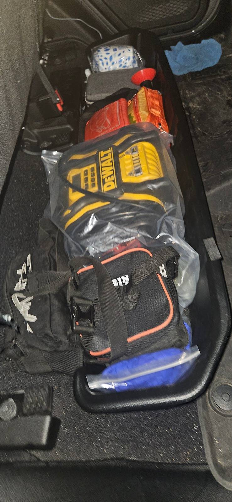 Jeep Gladiator Where do you keep your freedom panel storage bag in the jeep? 17160080122138825497556322333920