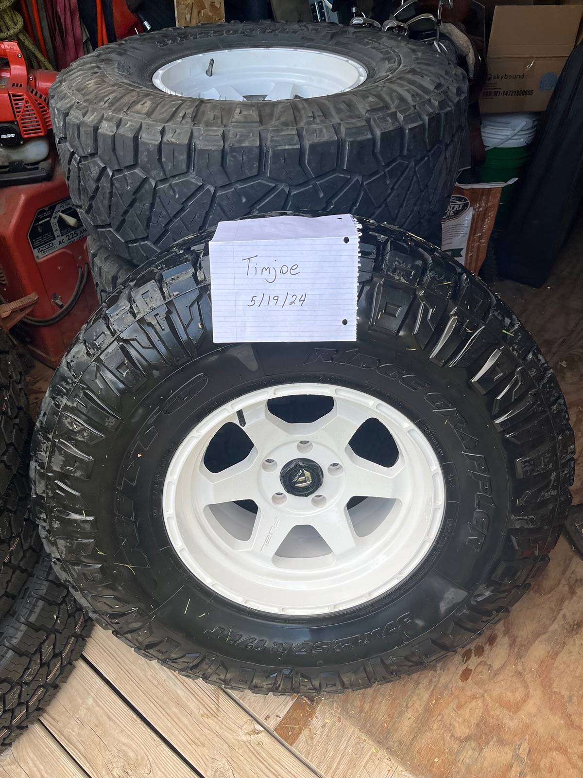 Jeep Gladiator White Fuel Shok on 37’s $1150.00 IMG_0985