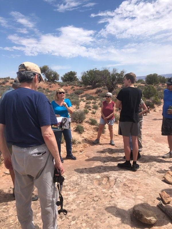 Jeep Gladiator Red Rock 4-Wheelers Trail of the Month Reports Dino Dome