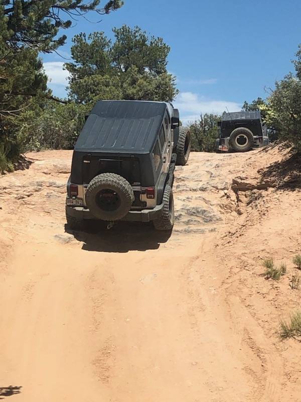 Jeep Gladiator Red Rock 4-Wheelers Trail of the Month Reports Jeepin