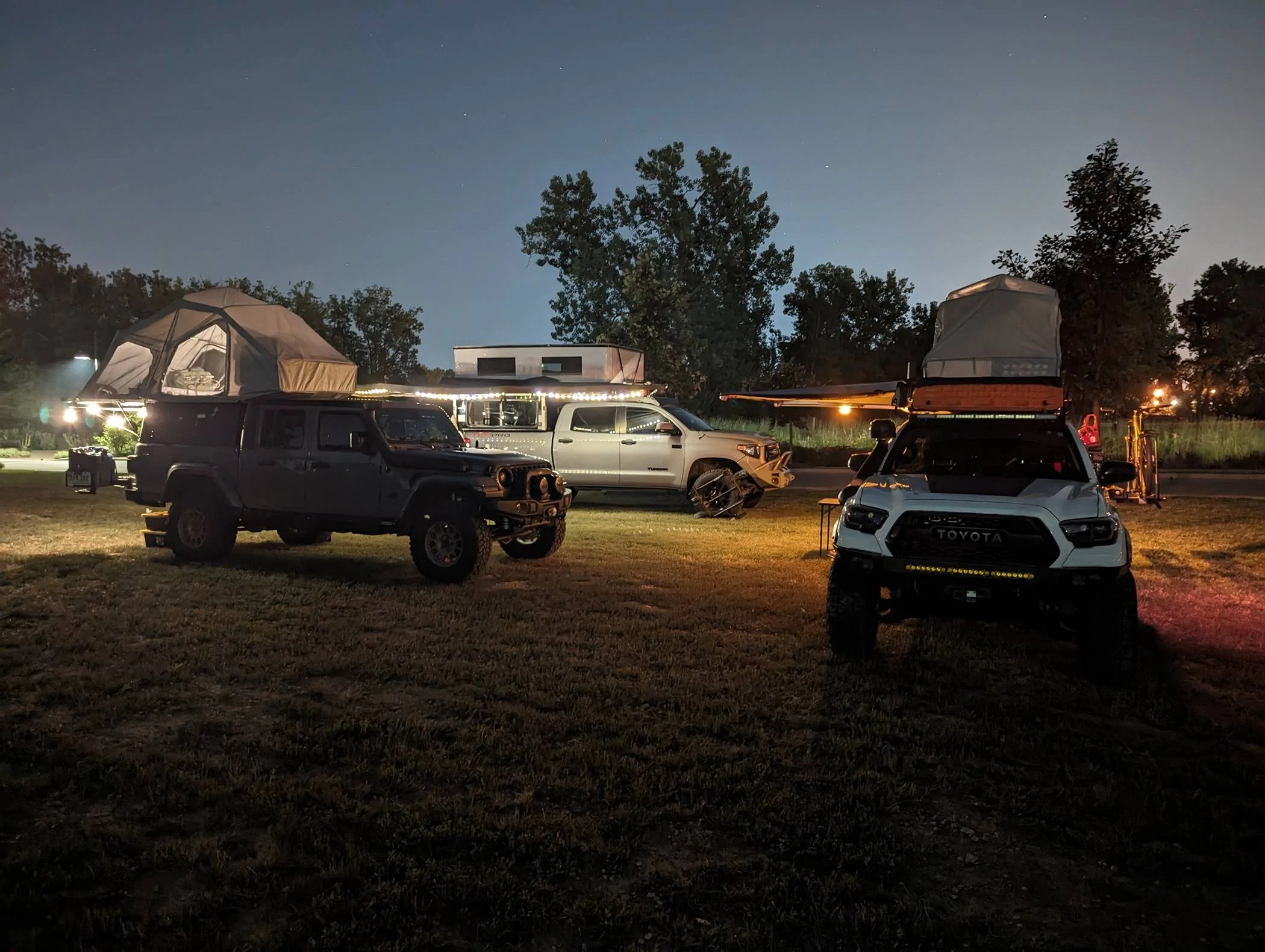 PXL_20230805_015041646.NIGHT.jpg