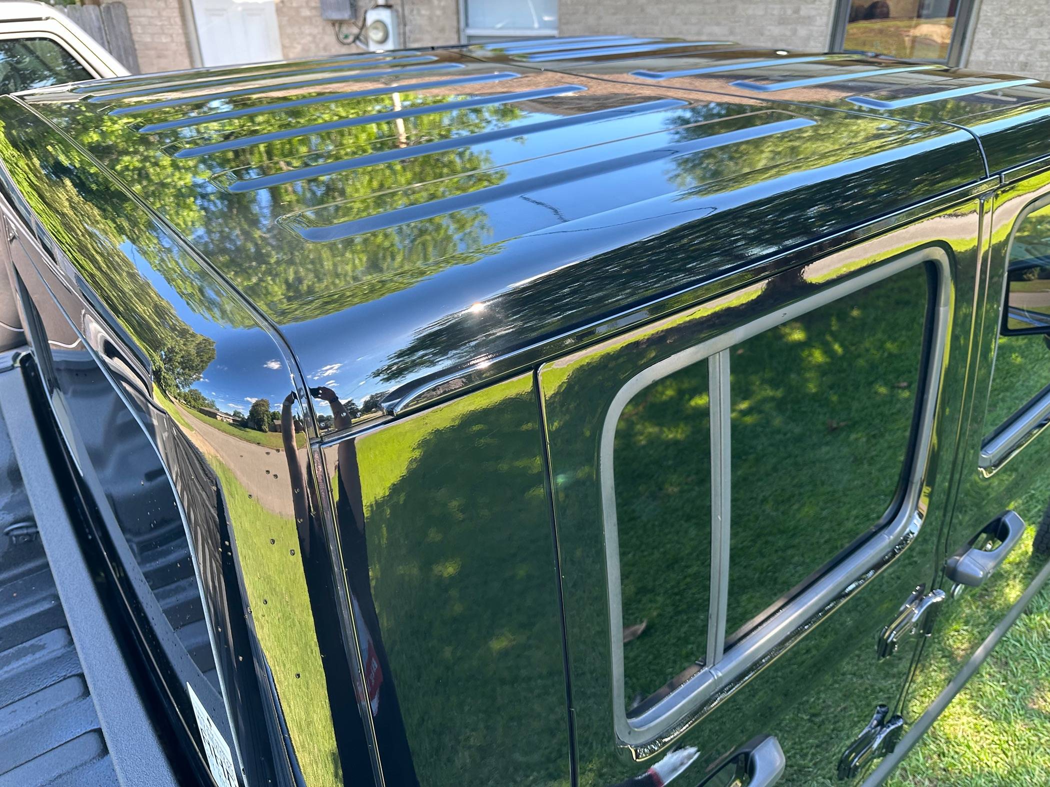 Jeep Gladiator Painted black hard top - $2800 IMG_4222