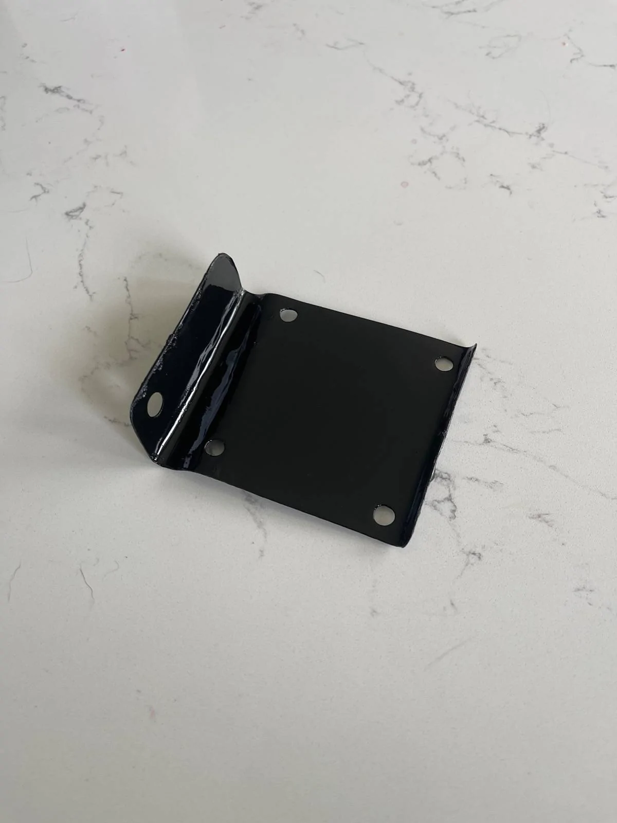 Jeep Gladiator Winch power disconnect switch mounting plate IMG_2392