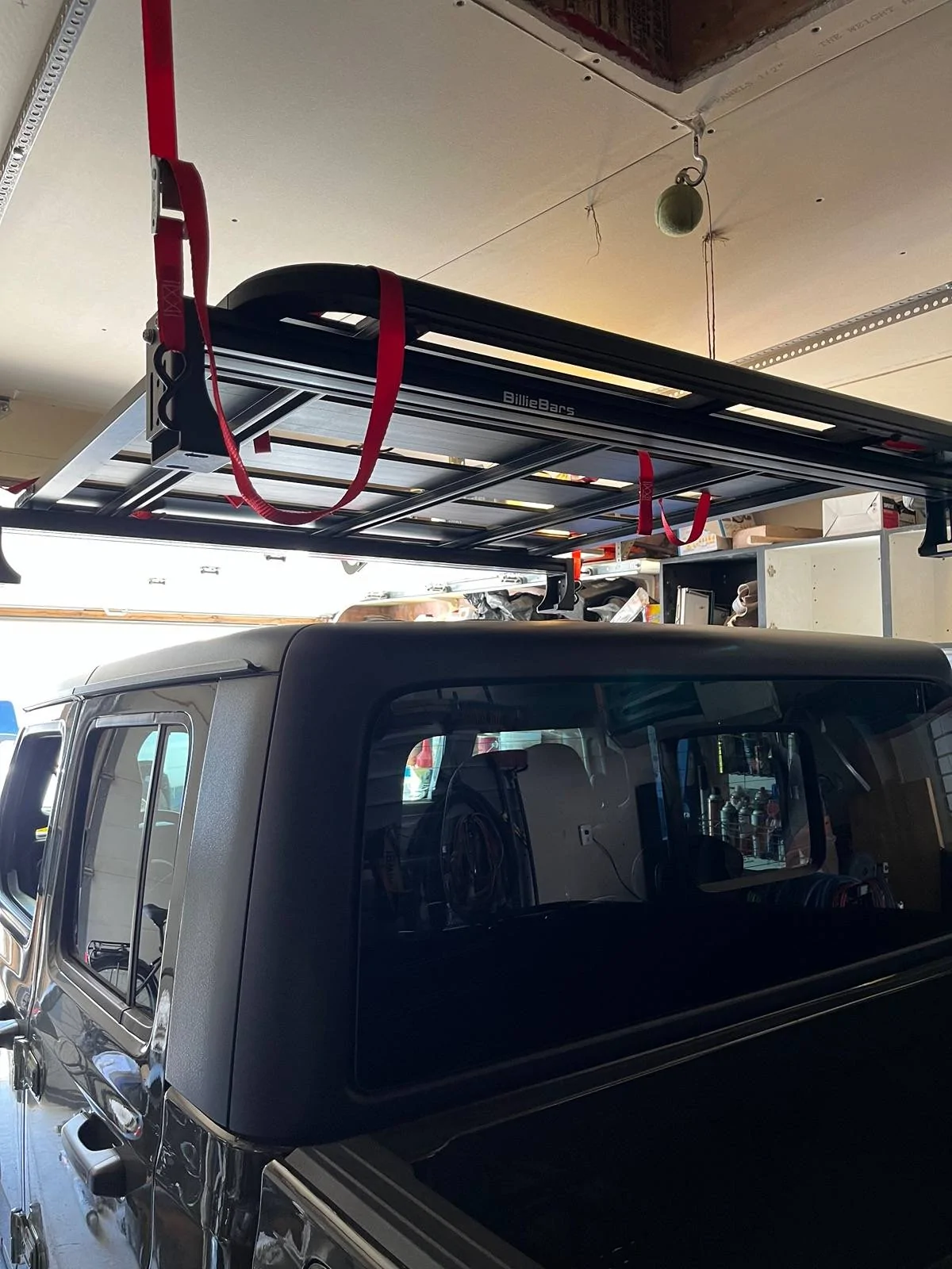 Jeep Gladiator Roll N Lock XT IMG_1642