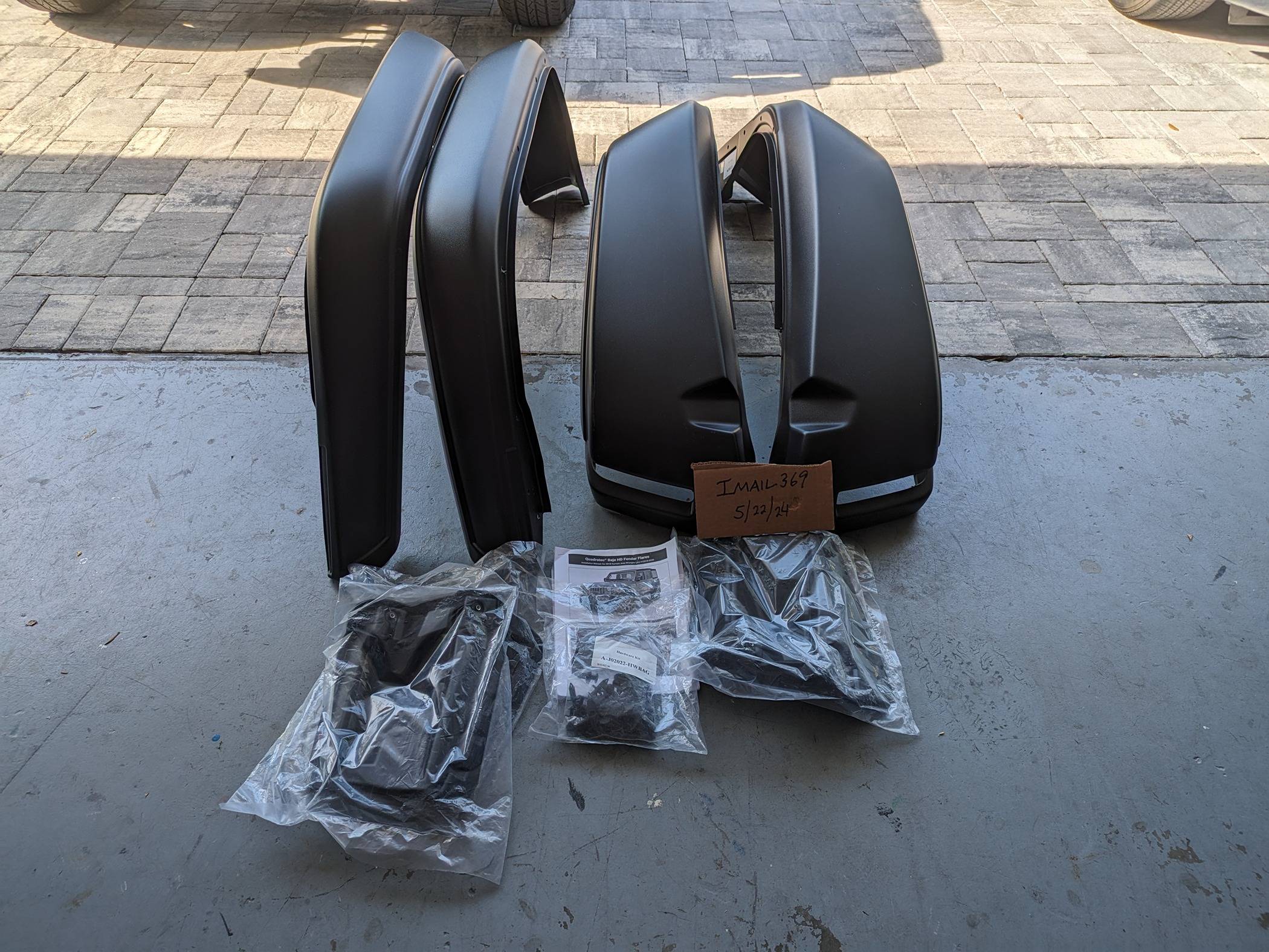 Jeep Gladiator New Quadratec Baja HD Fender Flares PXL_20240524_211803476