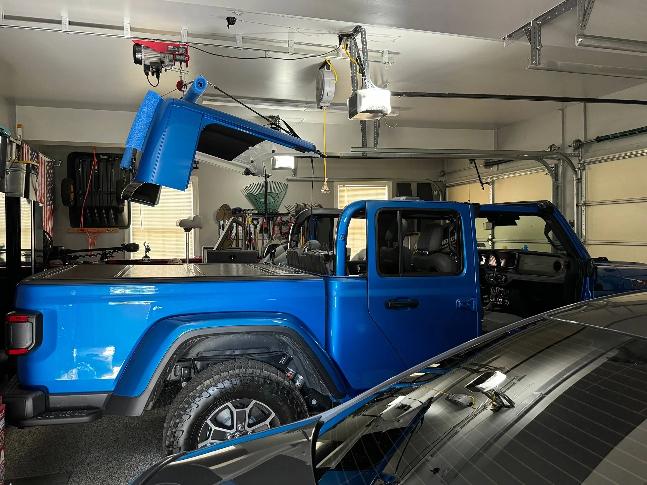 Jeep Gladiator Another DIY hardtop hoist……. IMG_0747