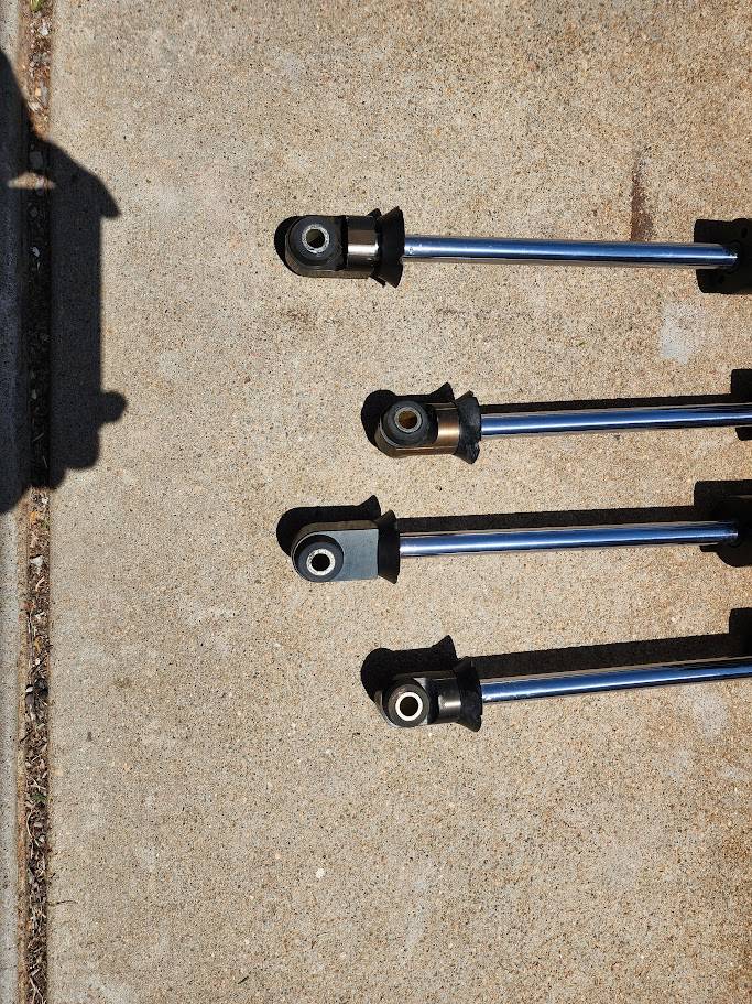 Jeep Gladiator Price lowered! Rock Krawler 2.25 RRD shocks 3" lift Reduced! 20240526_144820
