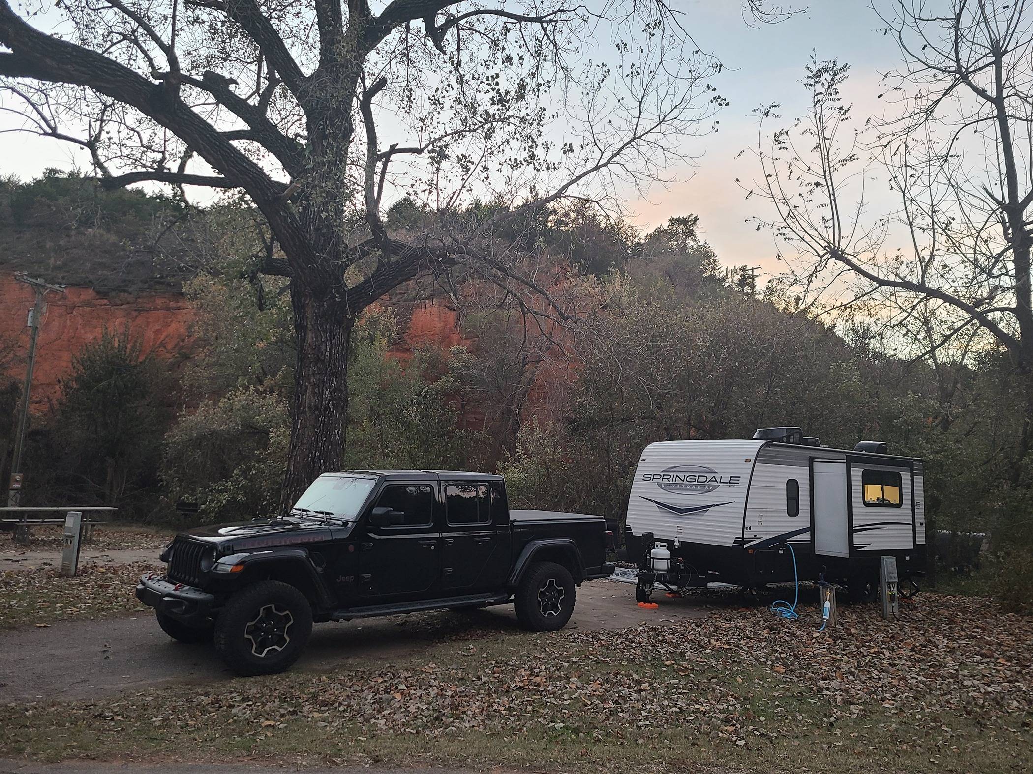 Jeep Gladiator Suggested campers? 53e305bc-18be-4d9f-af50-d0a06e8bf54c-1_all_82