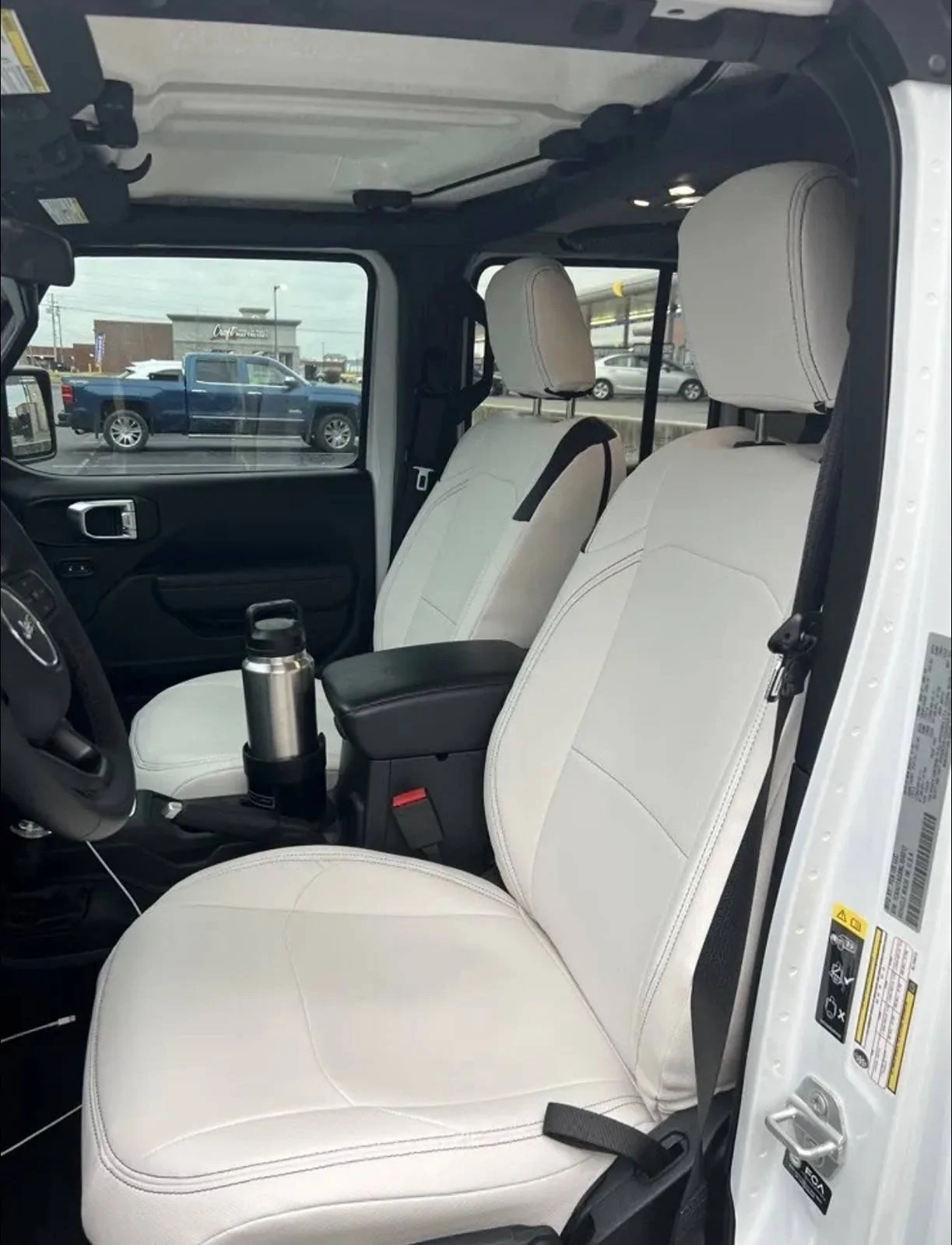 Jeep Gladiator PRP seat covers IMG_0863