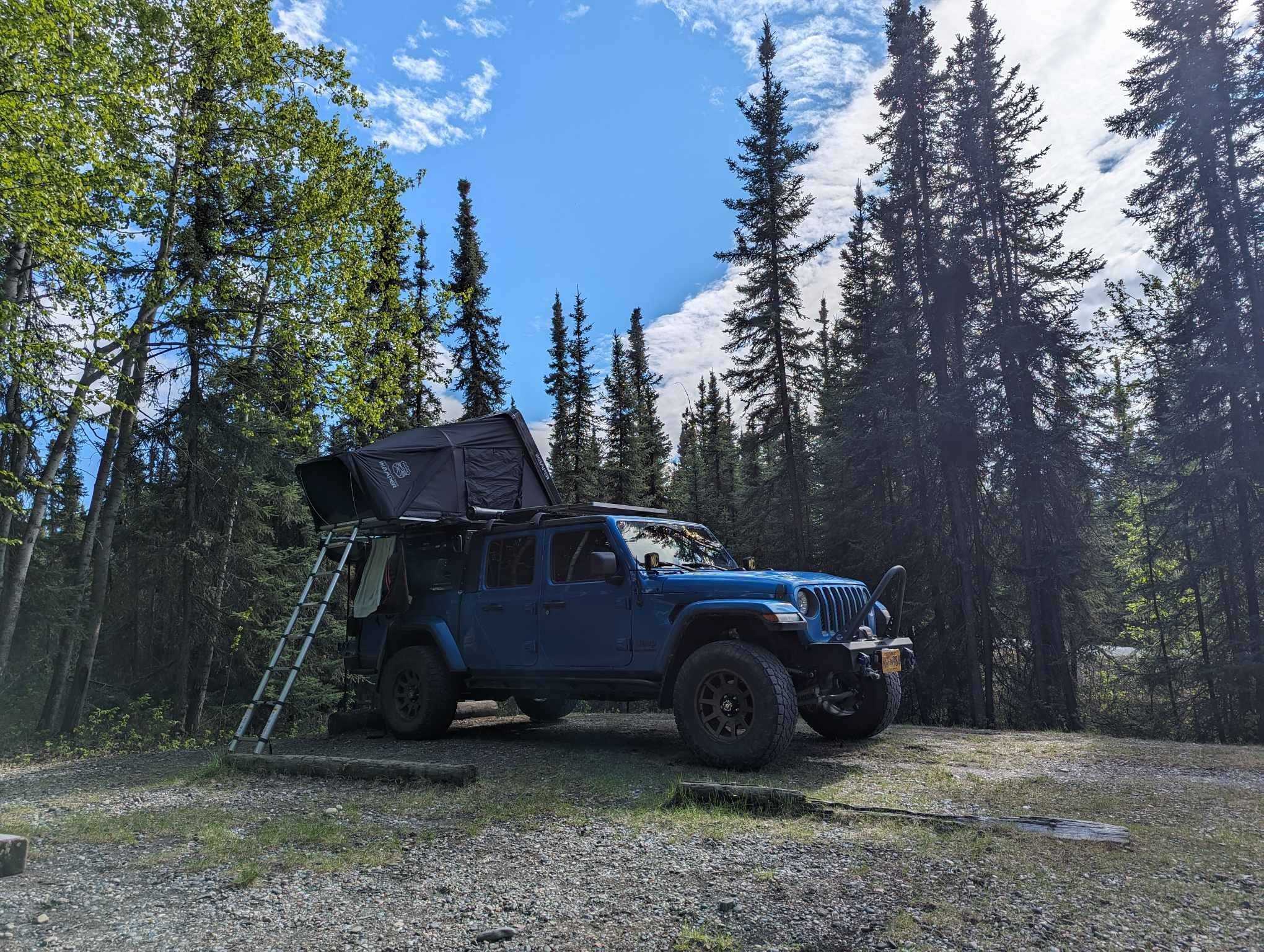 Jeep Gladiator Alaska Daily Drivers: Hydro Blue 80A and Bright White JTR received_1918997141850557
