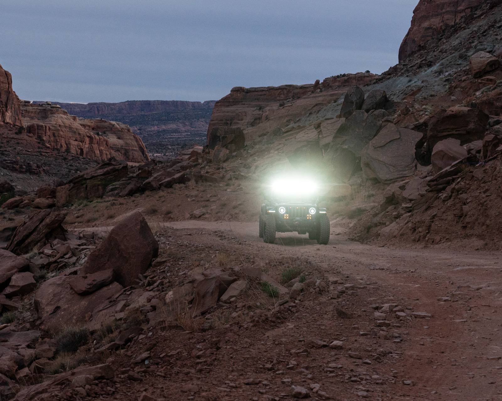 Jeep Gladiator COMING SOON: Integrated Roof LED Light Bar for Jeep Wrangler JL & Gladiator JT! oracle_light_bar_5917-023_gladiator