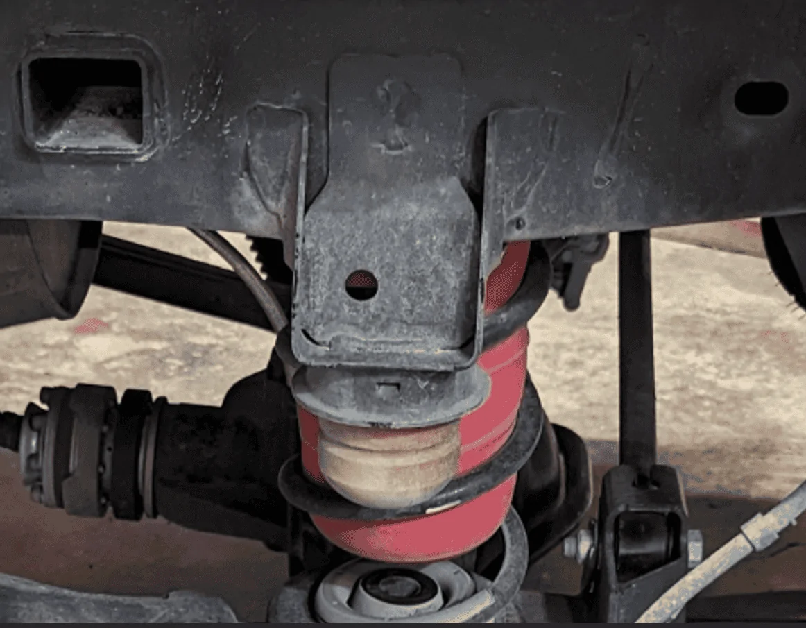 Jeep Gladiator Bent Frames - Big Thing or isolated? 1717043462150-ik