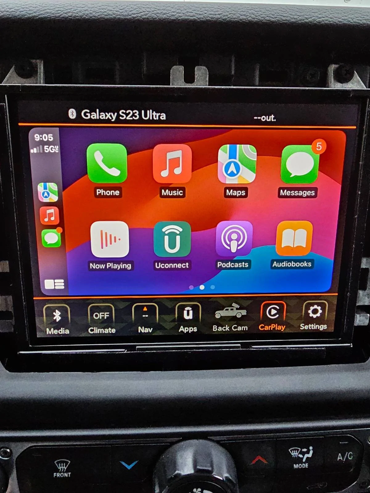 Jeep Gladiator 8.4 Inch UConnect radio 20240410_090542 (1)