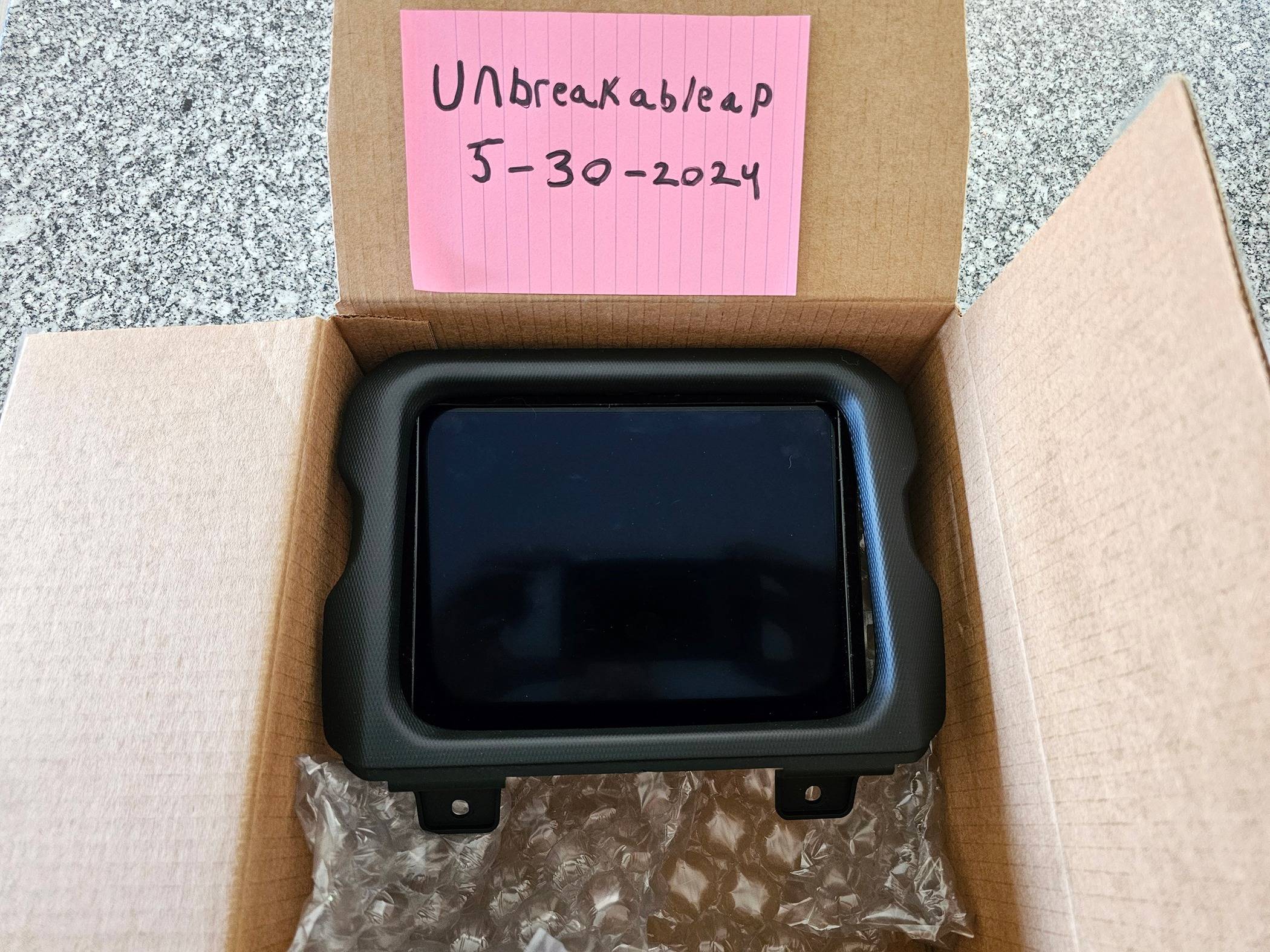 Jeep Gladiator 8.4 Inch UConnect radio 20240530_131750
