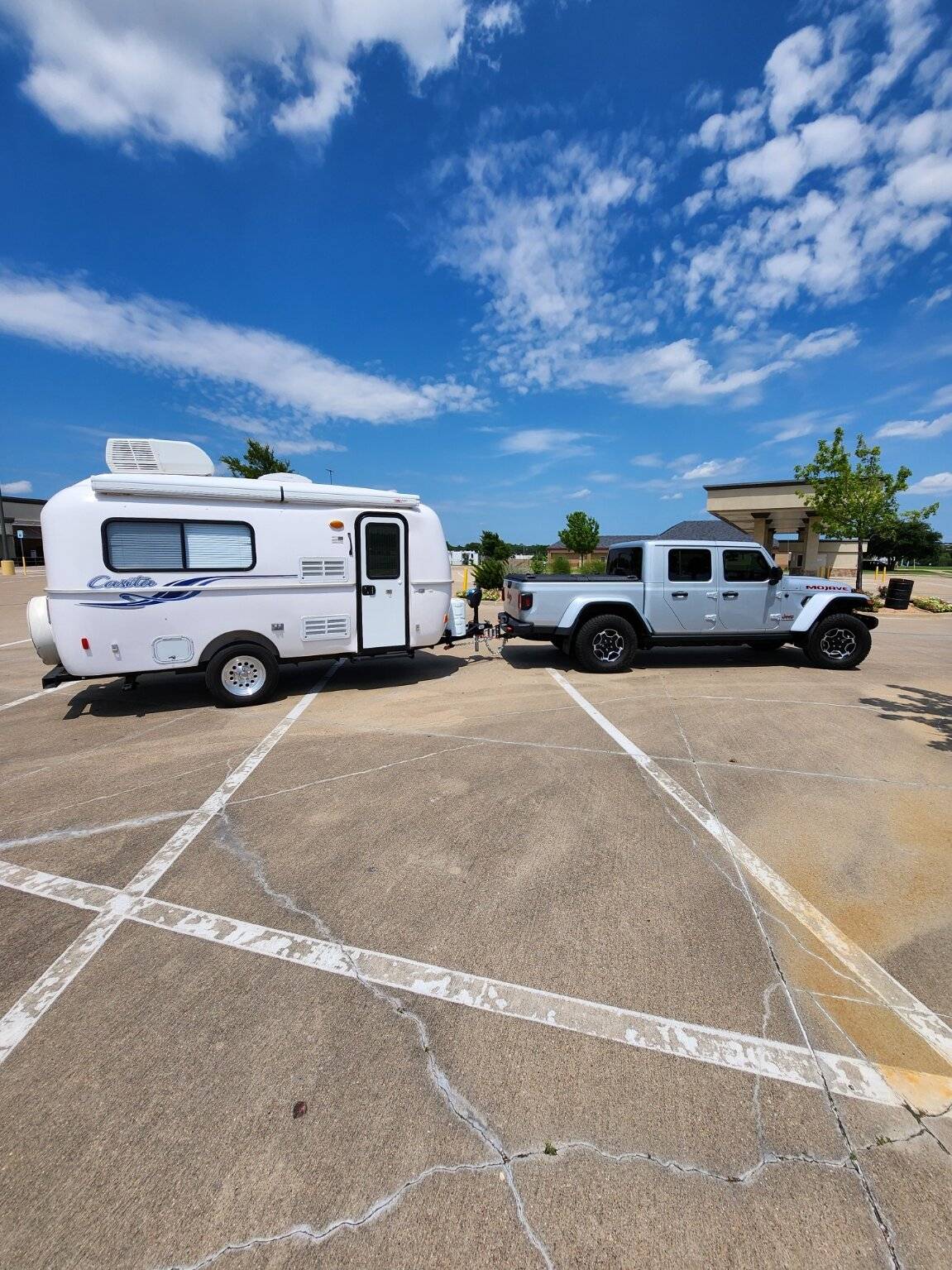 Jeep Gladiator So, what is everybody towing? CasitaGladiator
