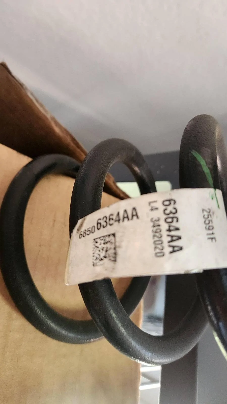 Jeep Gladiator WTB low mileage 340/343 front springs 1000035455