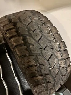Jeep Gladiator FS: One (1) 33" Toyo ATII/18" Fuel Coupler Tire and Wheel Combo tire2