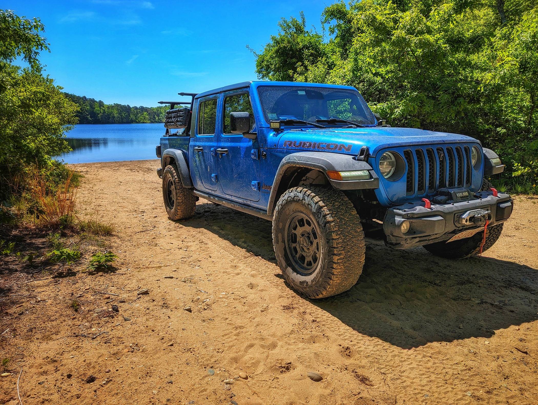 Jeep Gladiator Gladiator Glamour Shots PXL_20240602_143509925 (1)