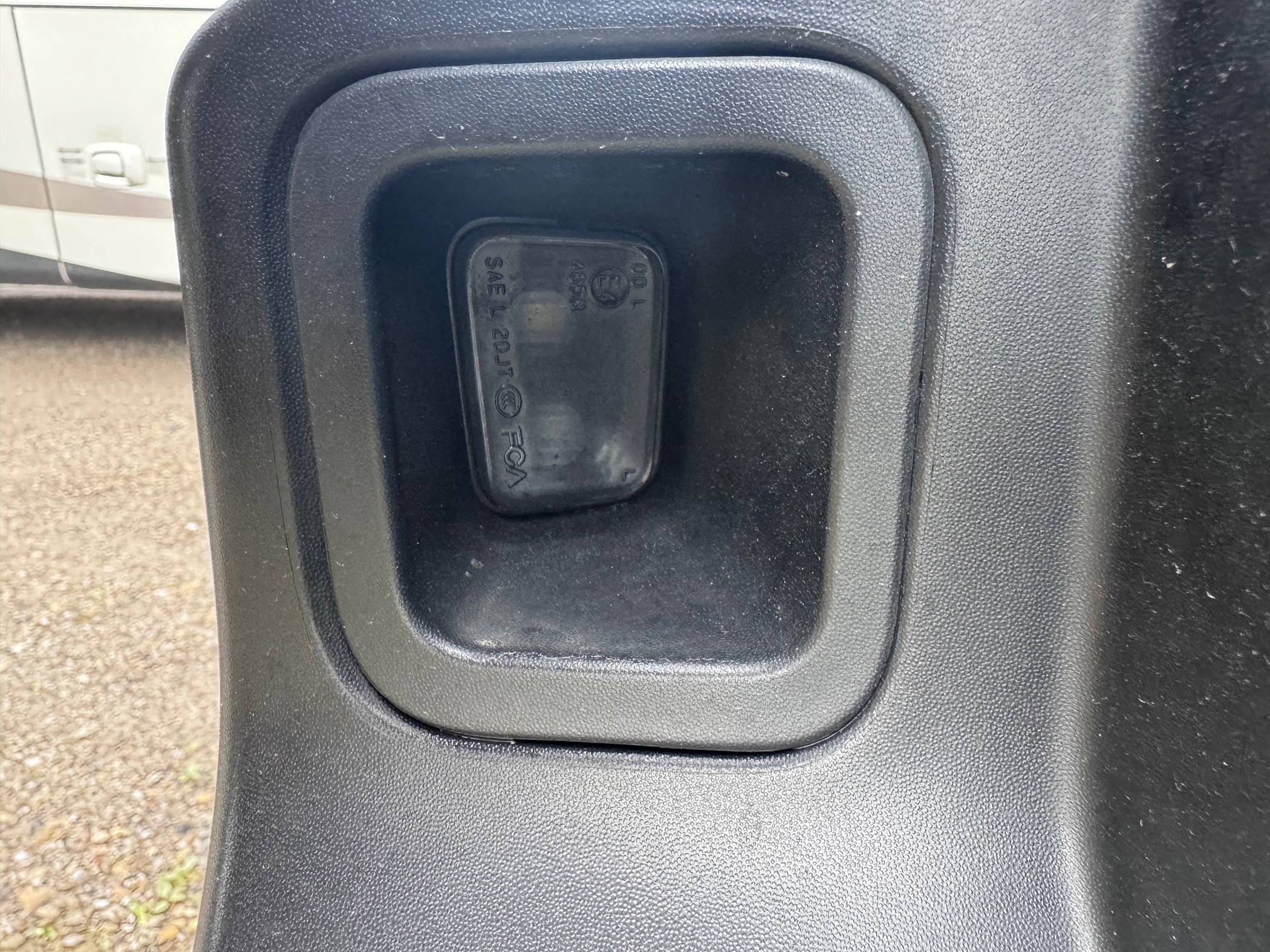 Jeep Gladiator Back up camera glare from license plate lights IMG_9814