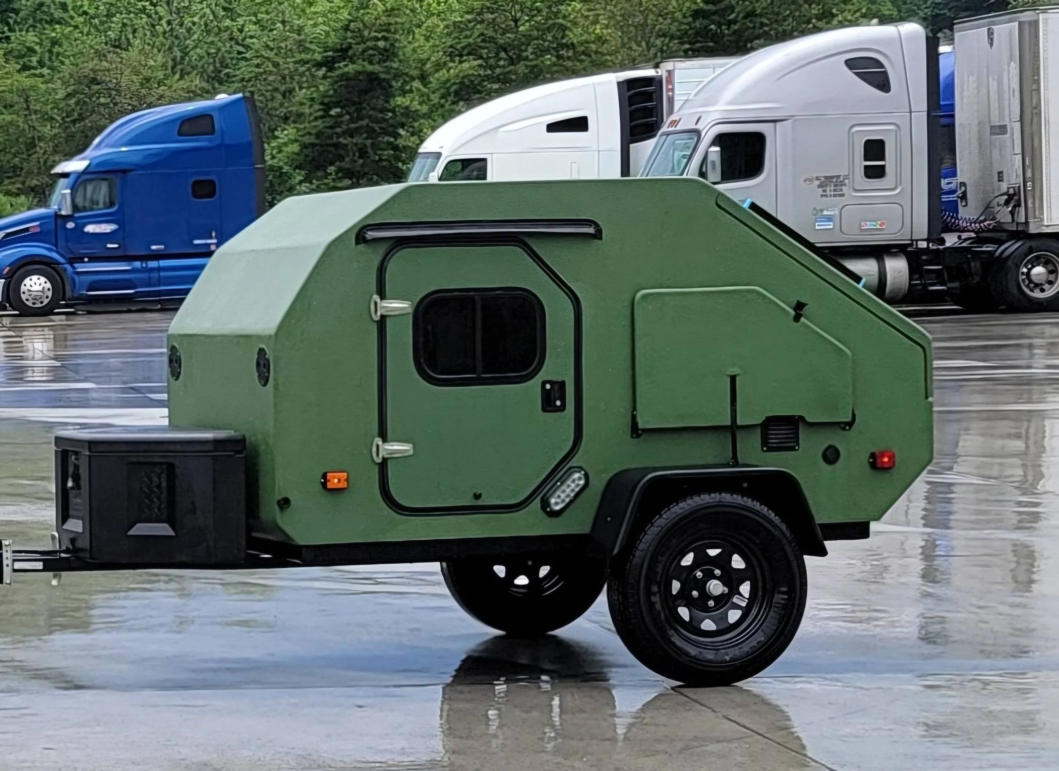 Jeep Gladiator What's your take:  TearDrop / SquareDrop / Micro-Camper/Trailer 20240602_140027